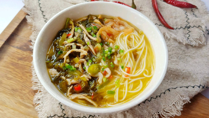 Sauerkraut Shredded Pork Noodle Recipe